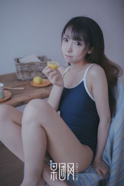 乳房抓起来有一坨硬硬的